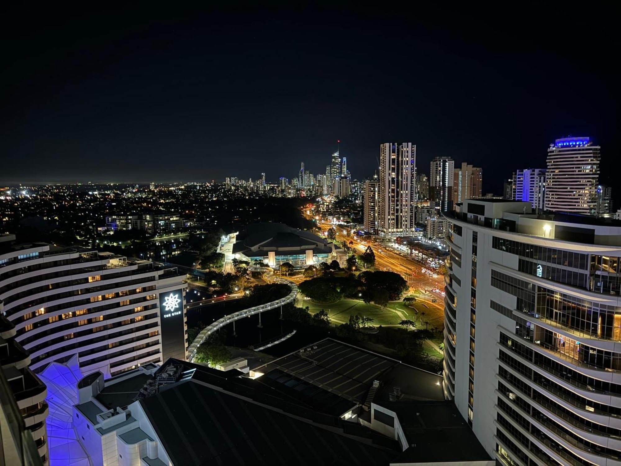 Lamour Ocean View Apartment I In Casino Broadbeach - Free Parking-195Cm Guldkusten Exteriör bild